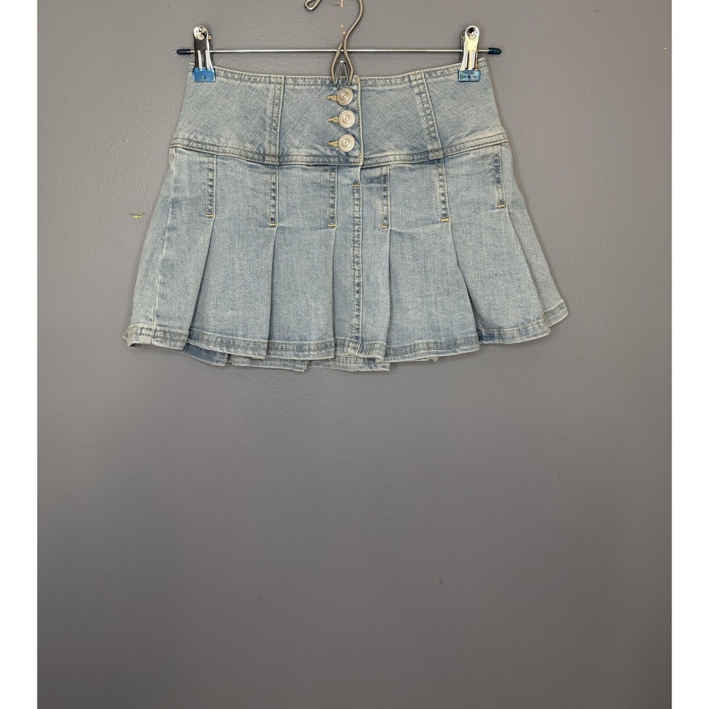 BDG Denim Micro Mini Skirt XS Light Wash Pleated Y2K Button Front UO Skater